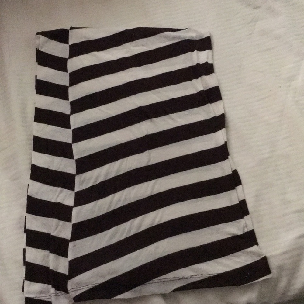 Long skirts good with crop tops or any plan shirt
